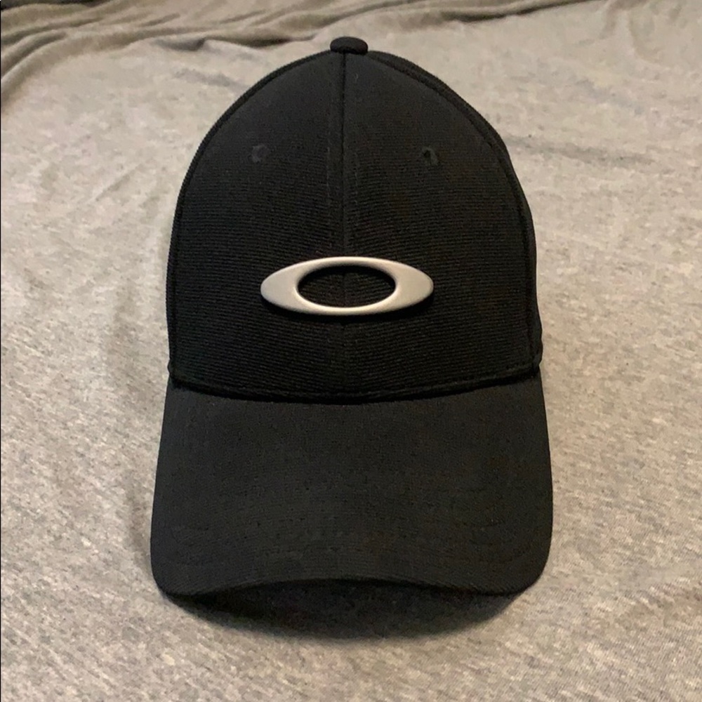 Hat bundle - Picture 2 of 8